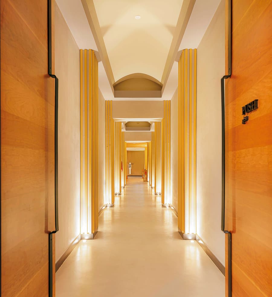Radisson Blu Hotel & Resort, Abu Dhabi Corniche