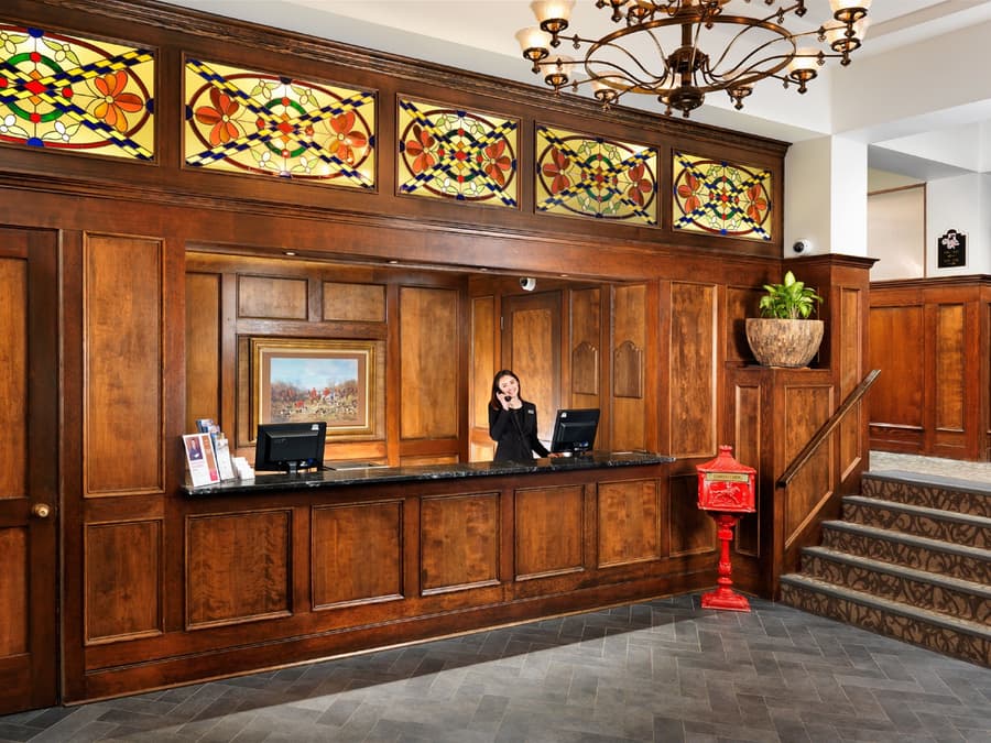 Huntingdon Hotel and Suites