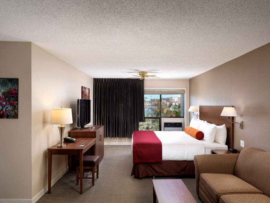 Huntingdon Hotel and Suites