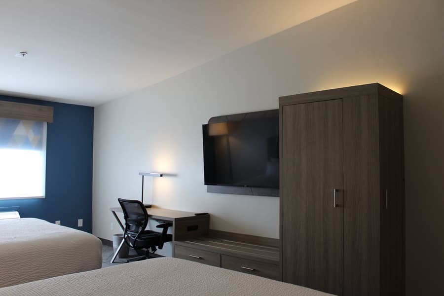 Holiday Inn Express Bakersfield by IHG