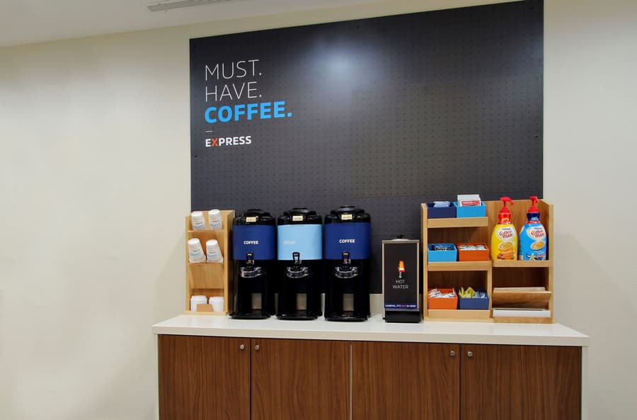 Holiday Inn Express Bakersfield by IHG
