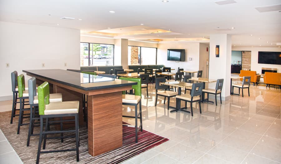MainStay Suites Springfield IL