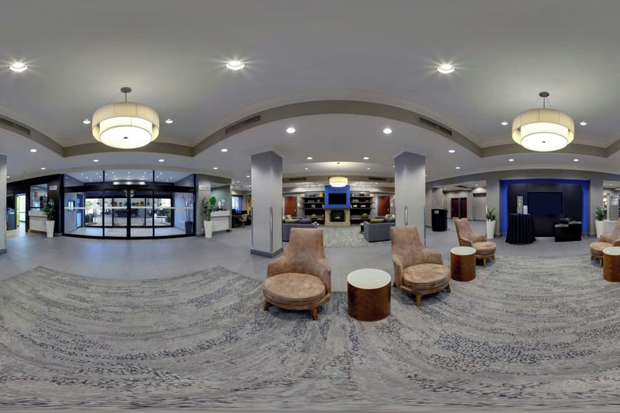 Courtyard by Marriott Downtown Toronto