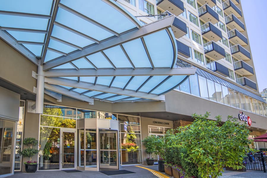 Best Western Premier Chateau Granville Hotel & Suites & Conf. Centre