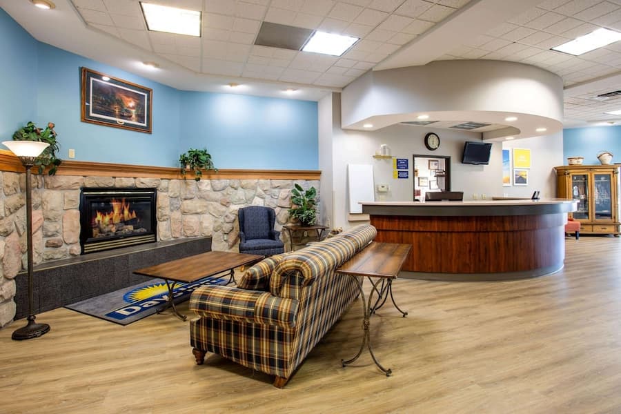 Days Inn by Wyndham Marquette