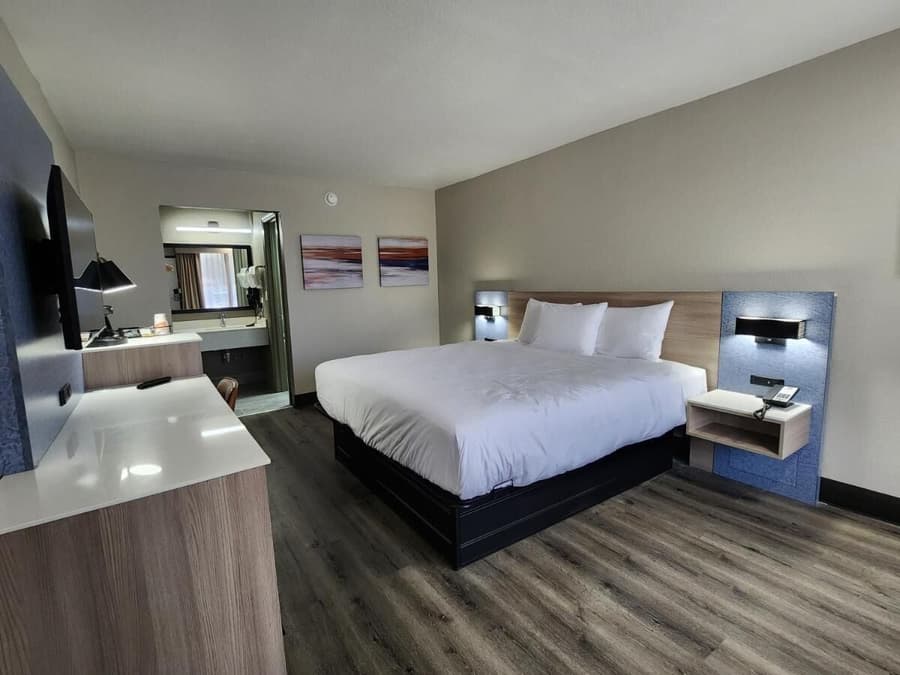 Baymont by Wyndham Lafayette