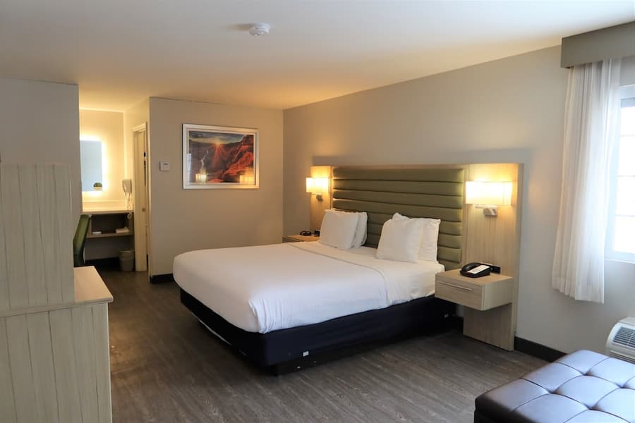 GreenTree Inn Flagstaff