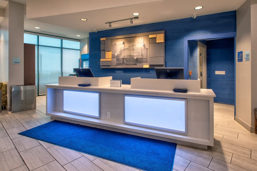 Holiday Inn Express & Suites VA Beach Oceanfront by IHG