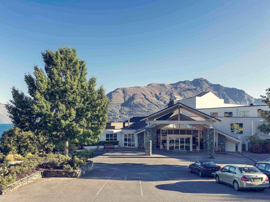 Mövenpick Queenstown