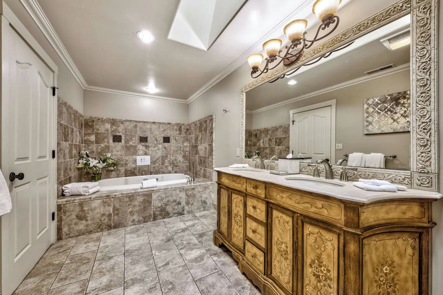 Forest Suites Resort at Heavenly Village