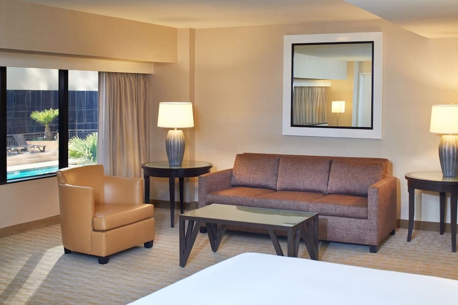 Hilton Los Angeles Airport