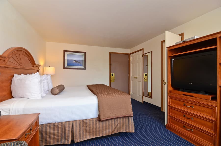 Best Western Valdez Harbor Inn