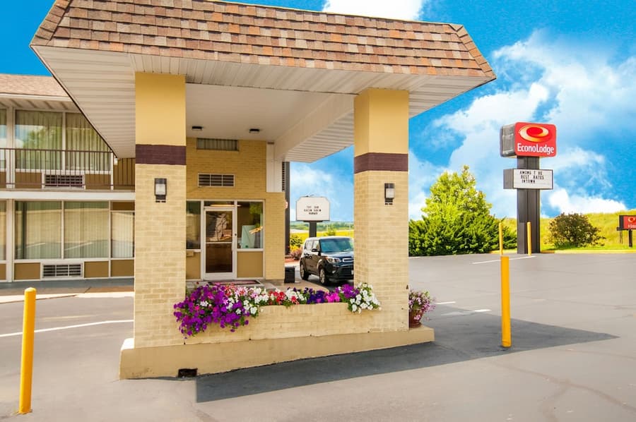 Econo Lodge Rolla I-44 Exit 184 Near Missouri University of Science and Technology