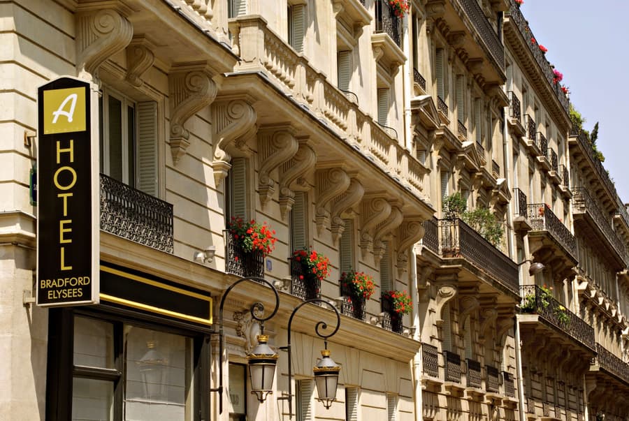 Hôtel Bradford Elysées – Astotel