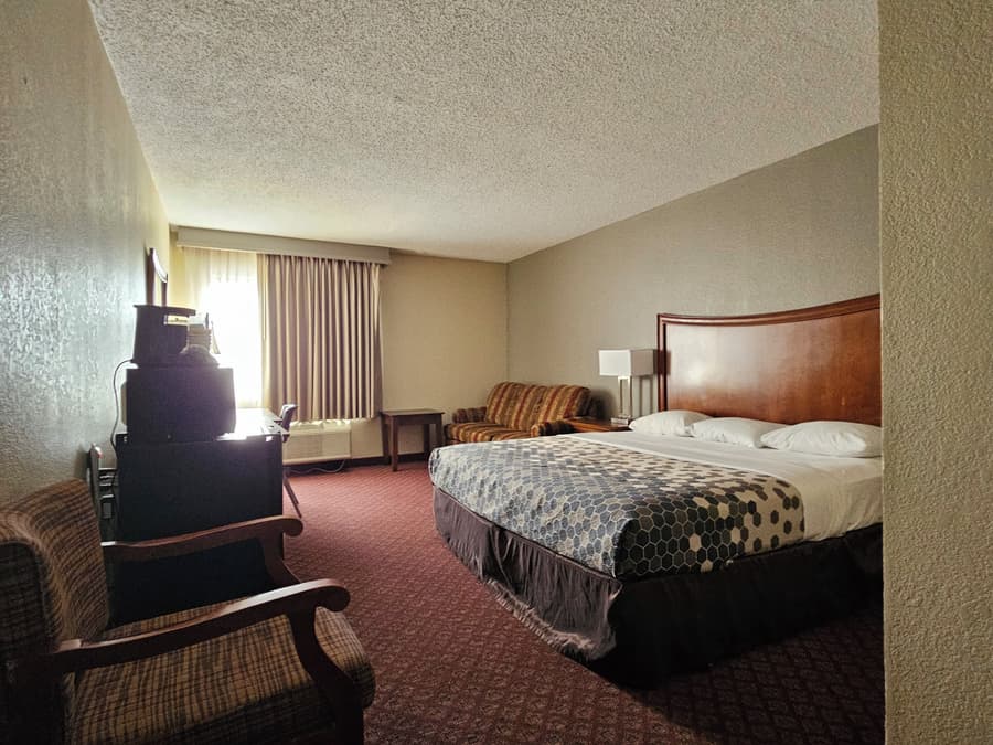 Greenstay Hotel Joplin Missouri