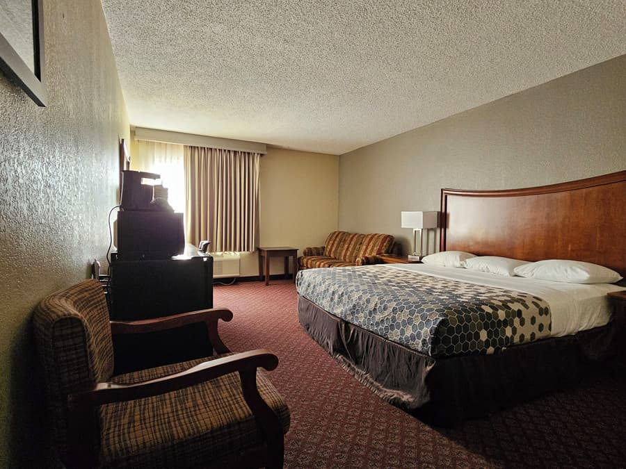 Greenstay Hotel Joplin Missouri