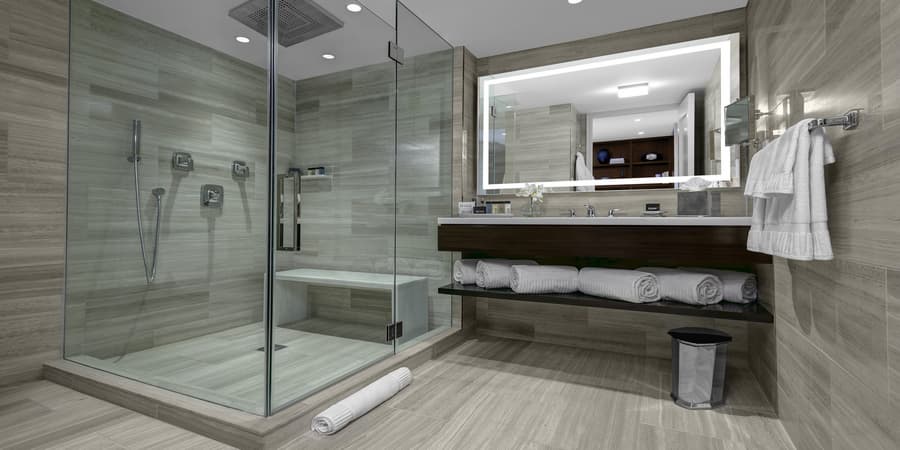 Crowne Plaza Manhattan Times Square by IHG