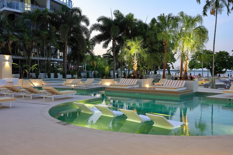 DoubleTree by Hilton Hotel Cairns