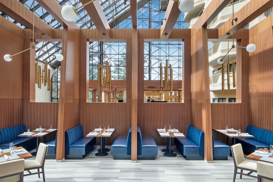 DoubleTree by Hilton Hotel Newark Airport