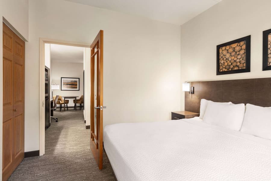 Days Inn & Suites by Wyndham Bozeman