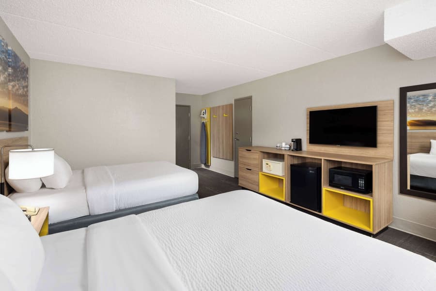 Days Inn & Suites by Wyndham Bozeman