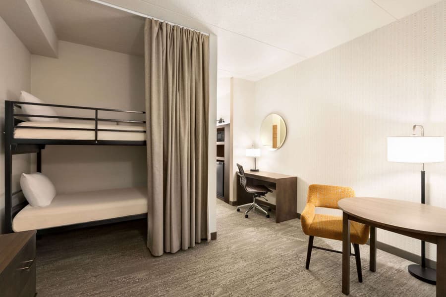 Days Inn & Suites by Wyndham Bozeman