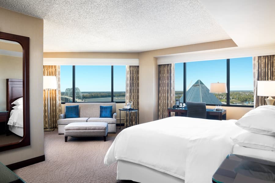 Memphis Riverline Hotel