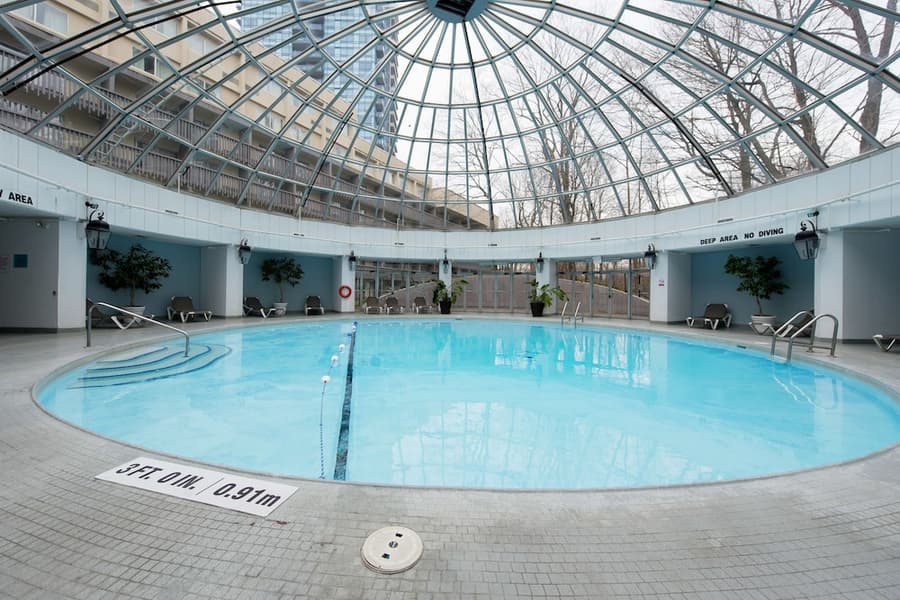 Toronto Don Valley Hotel and Suites