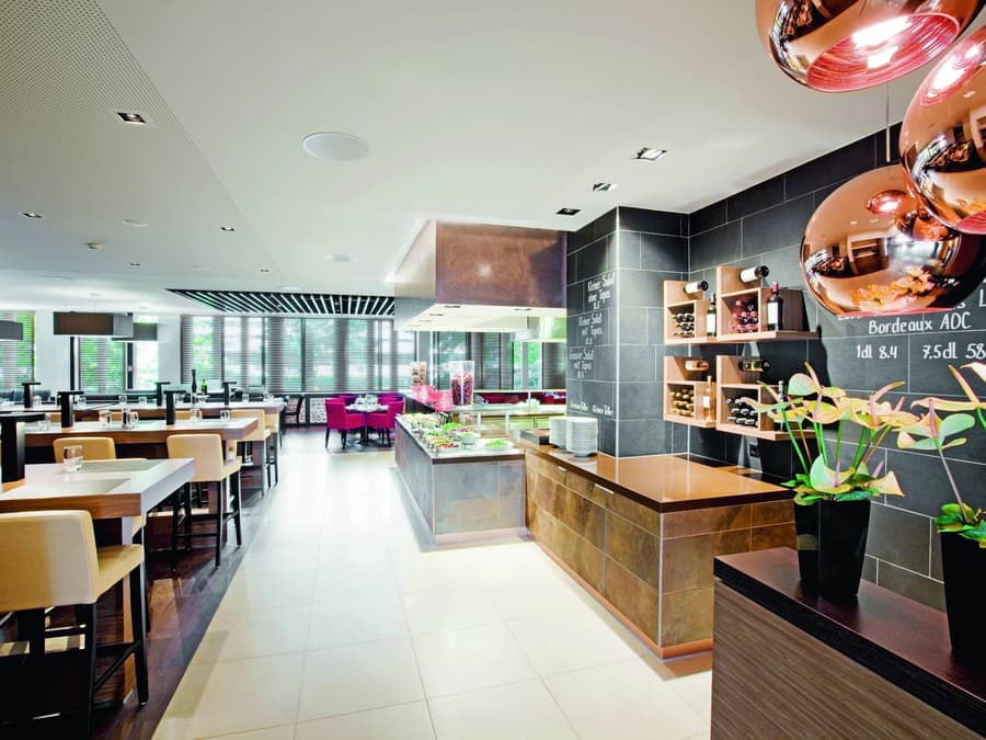 Mövenpick Hotel Zuerich-Airport