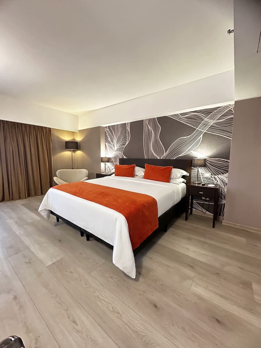 Libertador Hotel