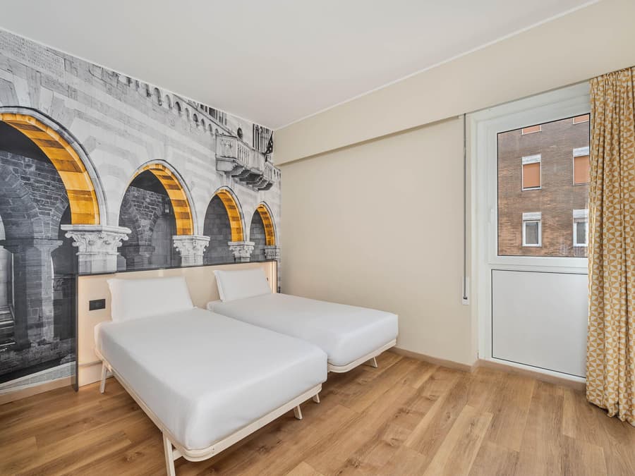 B&B Hotel Como City Center