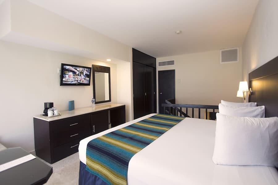 Crown Paradise Club Cancun All Inclusive