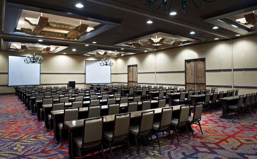 Hilton Santa Fe Historic Plaza