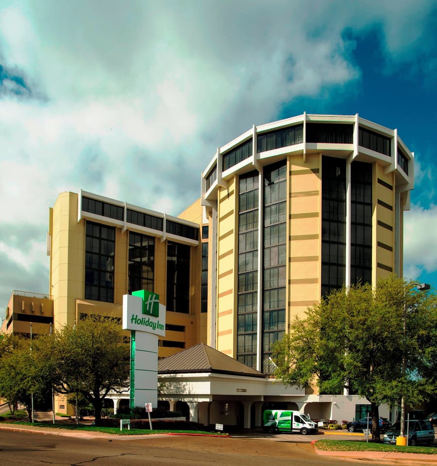 Holiday Inn Austin -Town Lake by IHG