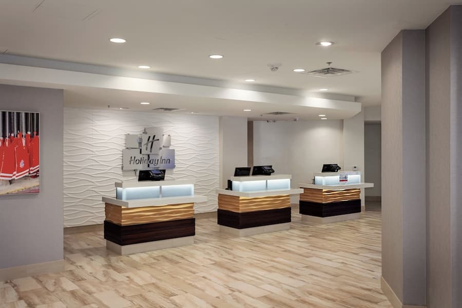 Holiday Inn Austin -Town Lake by IHG