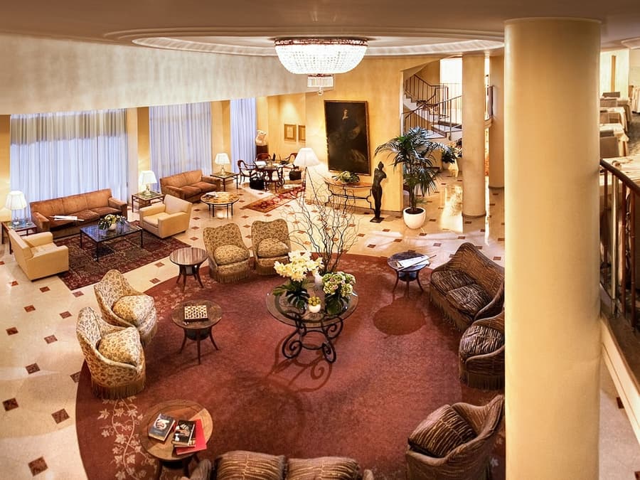 Hotel Cavour
