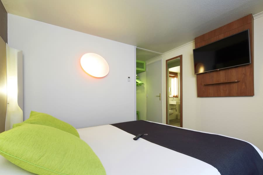 Campanile Chambray Les Tours