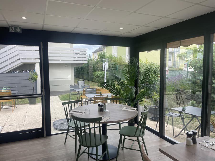 Campanile Chambray Les Tours