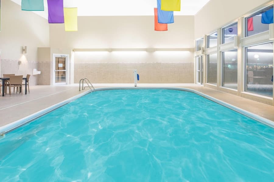 Ramada by Wyndham Springfield North