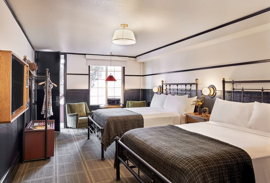 High Country Motor Lodge – Near NAU/Downtown