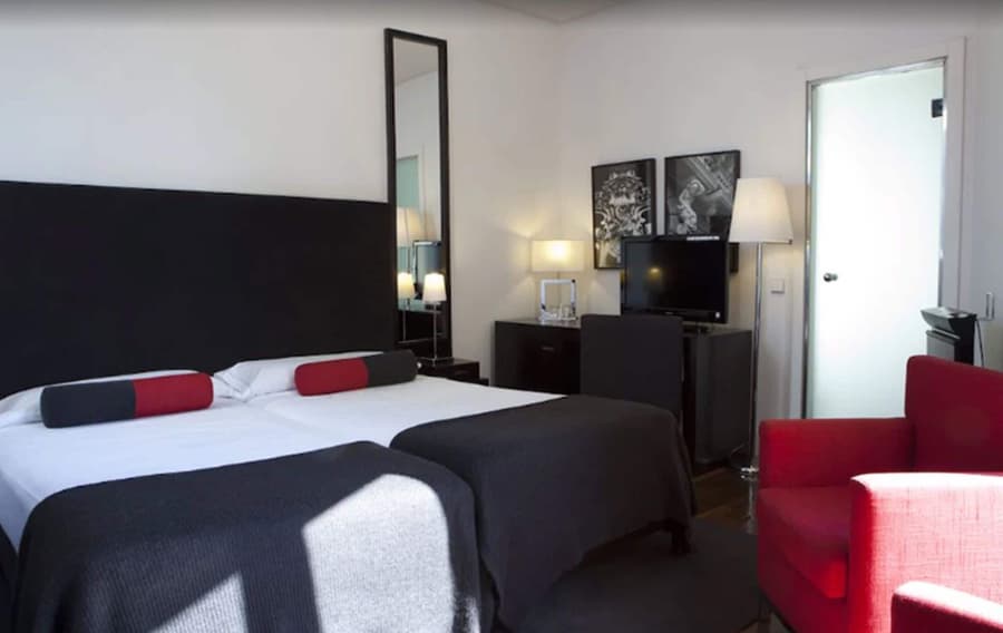 Hotel Quatro Puerta Del Sol