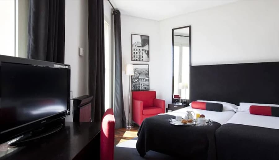 Hotel Quatro Puerta Del Sol