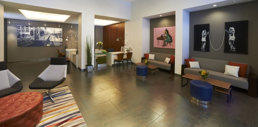 Kinzie Hotel