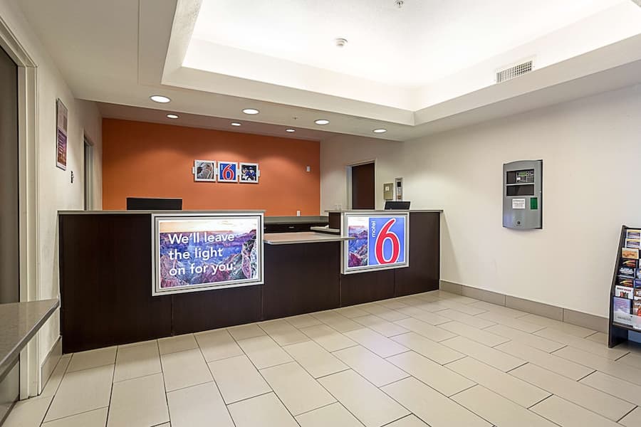 Motel 6 Page, AZ