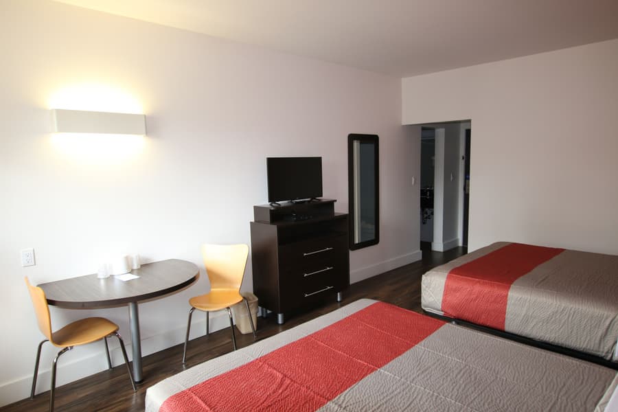 Motel 6 Moncton, NB