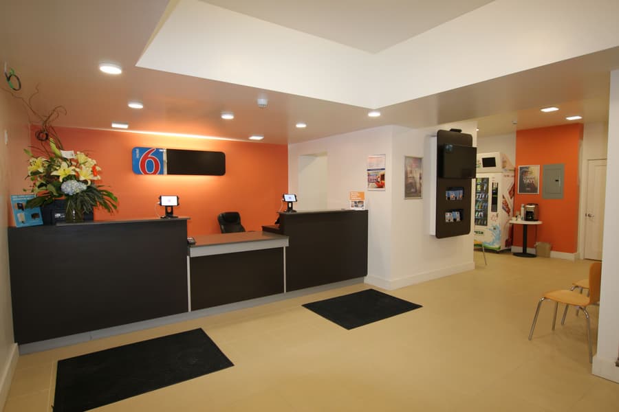 Motel 6 Moncton, NB