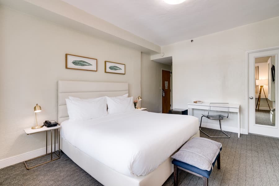 Crest Hotel Suites