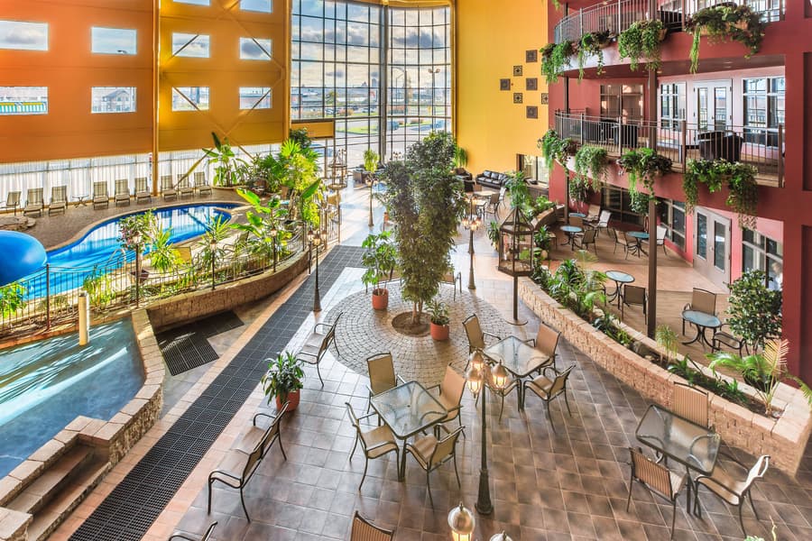 Ambassadeur Hotel