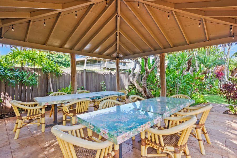 The Mauian - Boutique Beach Studios on Napili Bay