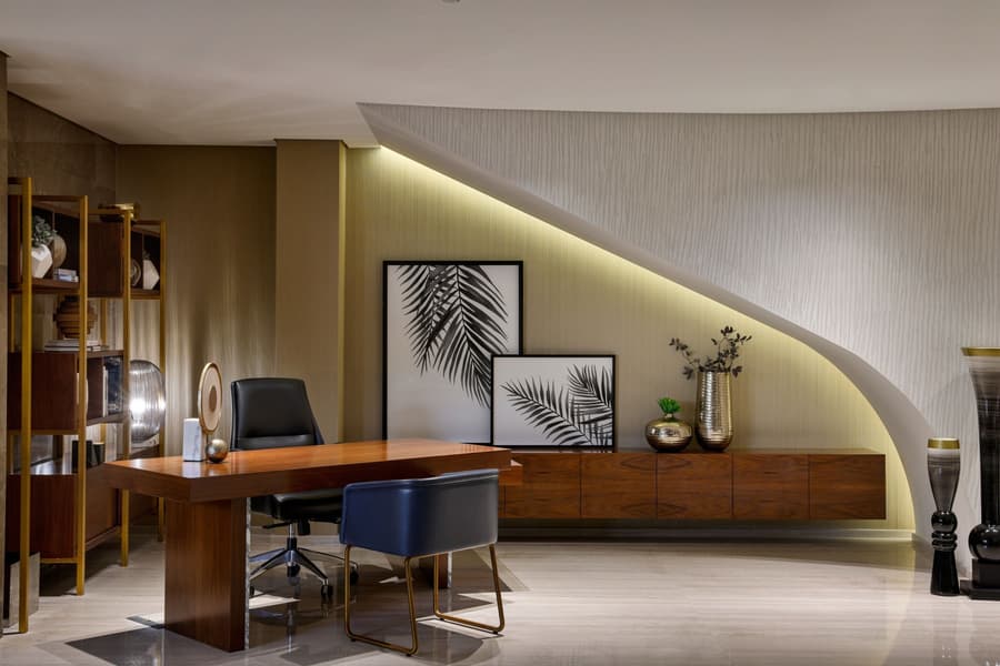 Le Meridien Dubai Hotel & Conference Centre